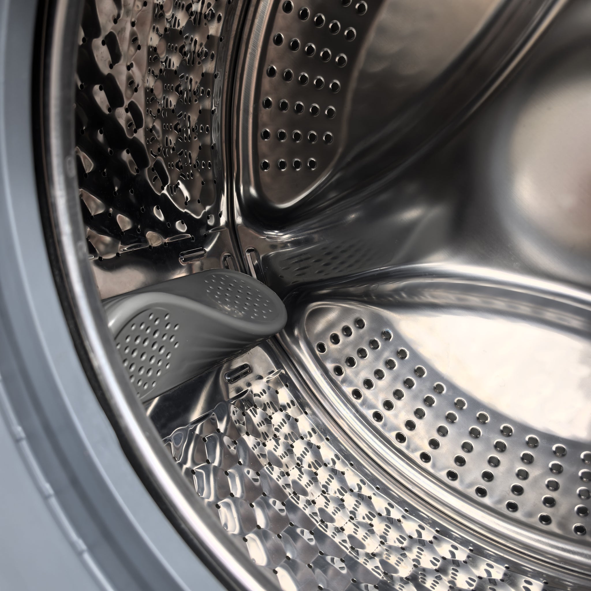 LINARIE | LAVE-LINGE HUBLOT GRIS GENEY 7KG 1200 TOURS MOTEUR  LSWM712SB