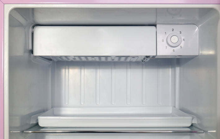LINARIE | Chatel Mini réfrigérateur rétro rose 48L avec compartiment congélateur intégré LK48MBPINK